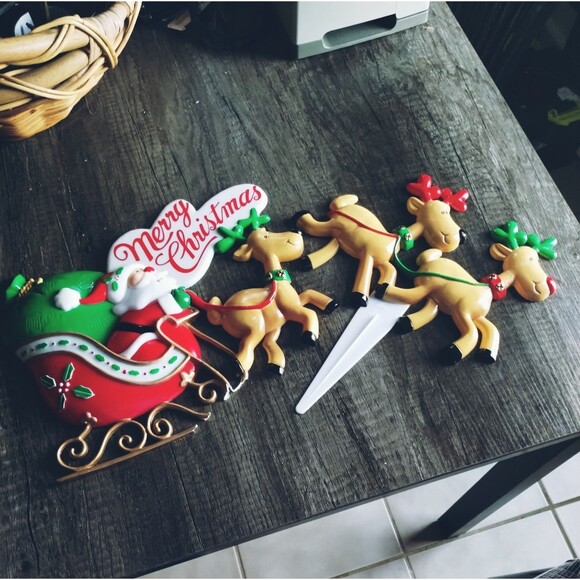 2 Vintage Christmas Santa Reindeer JCNY Plastic Planter tabletop Decorations - Picture 1 of 12